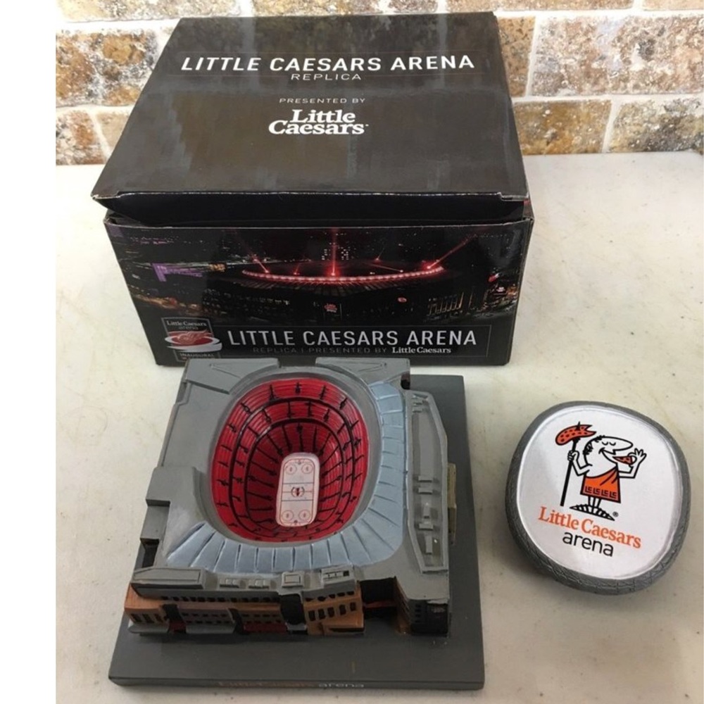 Miniature Little Caesar’s Arena Detroit Red Wings